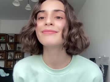 girl cam all day wonderland_stia image #5514220