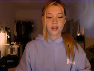 girl cam all day bitter_moon image #3391503