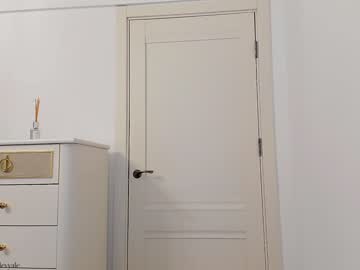 girl cam all day devyale image #3845620