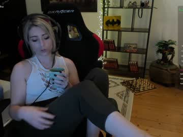 girl cam all day kimilee22 image #1811706