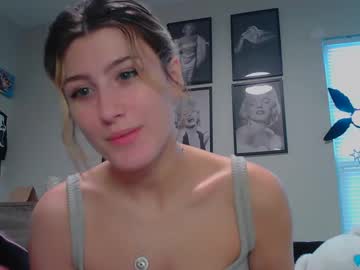girl cam all day briadominick image #7969302