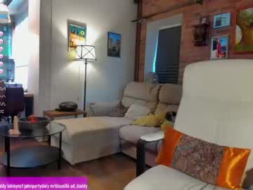 girl cam all day _mari_ image #2470418
