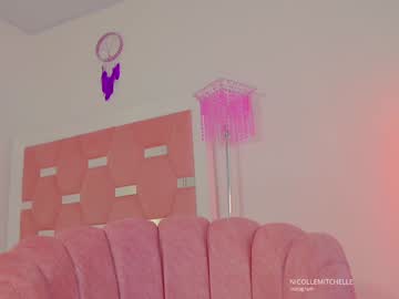 girl cam all day nicolle_mitchelle image #8691254