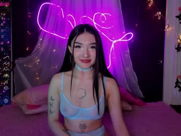 Cam for _eva_mooni_