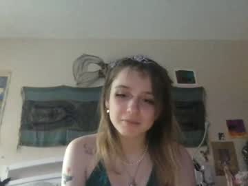 girl cam all day real_br4t image #1015515