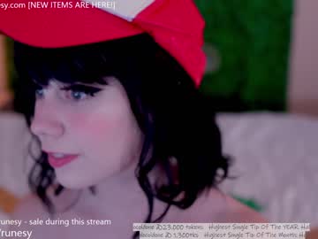 girl cam all day runesy image #4701983