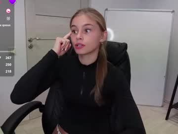 girl cam all day abby_laker image #7976652