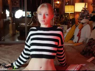 girl cam all day bestblondiiecb image #6349551