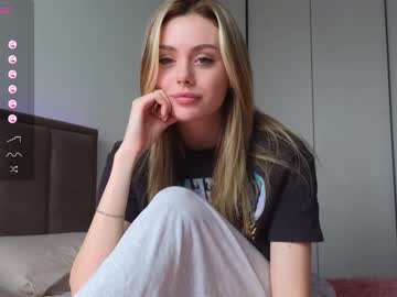 girl cam all day sky_magic image #6800195