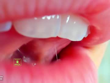 girl cam all day demurelixir image #2989658