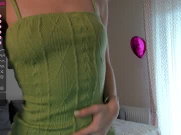 girl cam all day brilliantvictoria image #3917364