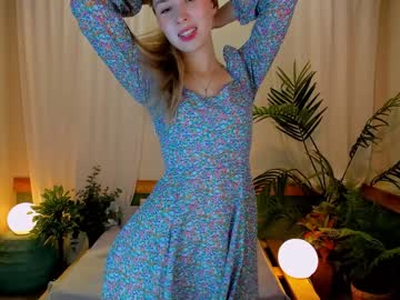 girl cam all day milablush image #4952935