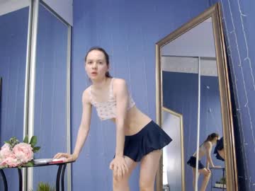 girl cam all day kriskras__ image #4397594
