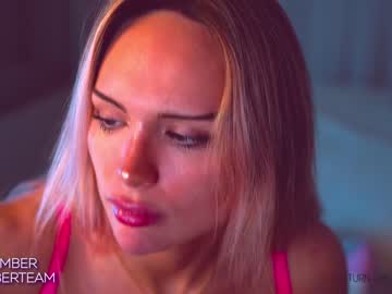 girl cam all day emmber image #2193496