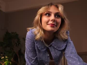 girl cam all day darlinechapel image #8273615