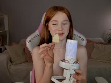 girl cam all day leahsthetics image #8004916