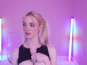 girl cam all day bunnydollstella image #4792653