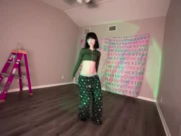 girl cam all day hexivu image #8451240