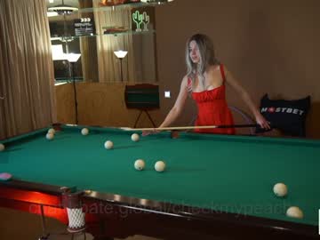 girl cam all day checkmypeach image #8382647