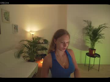 girl cam all day chillwithkira image #1984671