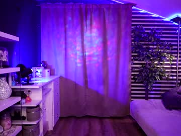 girl cam all day fantasystudiox image #8449976