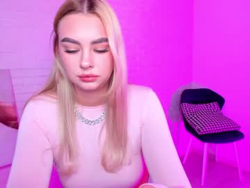 girl cam all day 8a8y_nura image #1140843