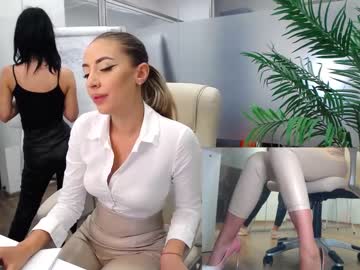 girl cam all day babesgowild image #2204016