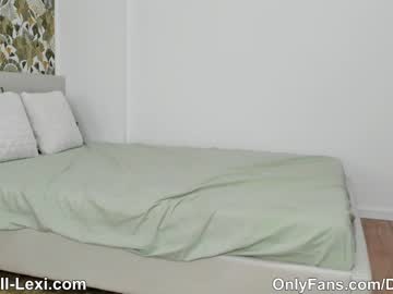 girl cam all day doll_lexi image #547198