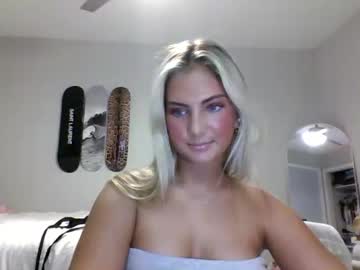 girl cam all day lovelyaveryy image #8078664