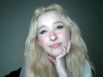 girl cam all day chasitycutie image #4129110