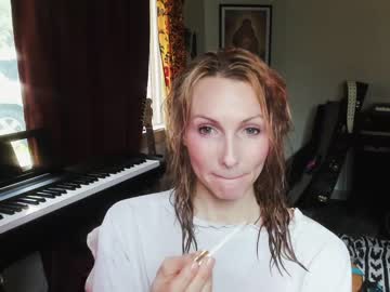 girl cam all day kaileeshy image #542675