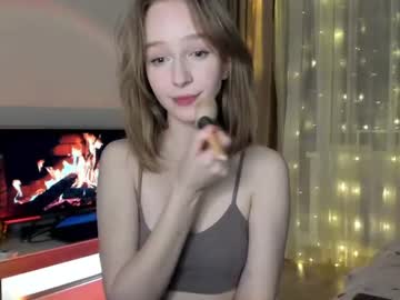 girl cam all day happiness_s image #5903795
