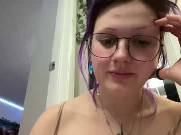 girl cam all day gro0vybaby image #6009113