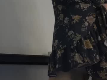 girl cam all day english_rose__ image #8745434