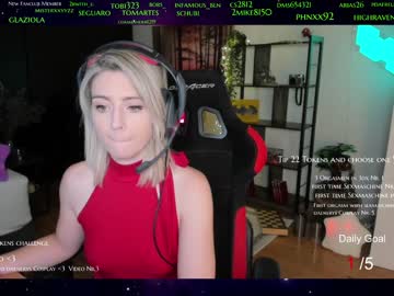 girl cam all day kimilee22 image #2443821