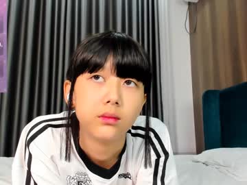girl cam all day little_yena image #7781167