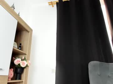 girl cam all day 9harlotte99 image #4380516