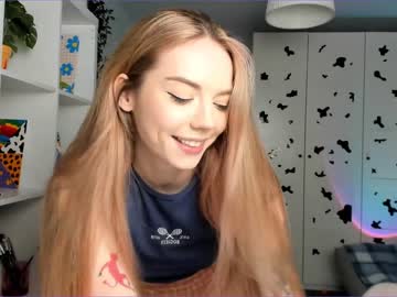 girl cam all day thisisamelia image #3796161