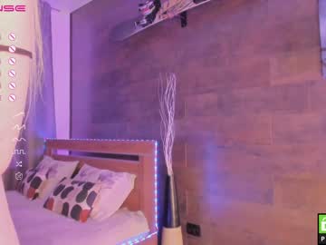couple cam all day yolandabertha image #3942635