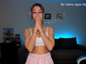 girl cam all day paaulina image #3834003