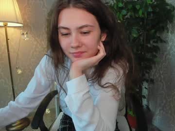 girl cam all day little_mandy image #2018369