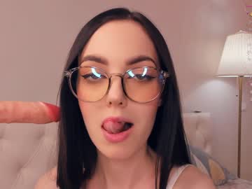 girl cam all day evalanis image #2748095