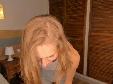 girl cam all day kellanflowers image #5289823
