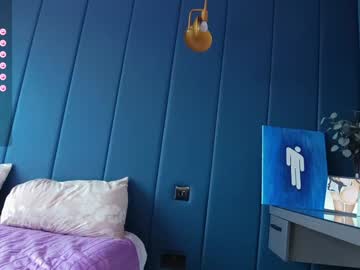 girl cam all day kriss0leoo image #7350361