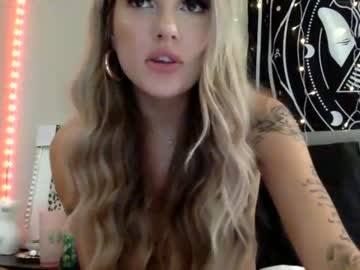 girl cam all day sarahivy image #4055667