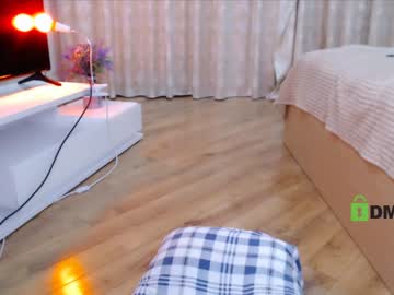 girl cam all day shy_blondiee image #3756125