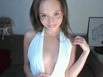 girl cam all day ayladrew image #8844071