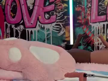girl cam all day vanessa_love image #8828454