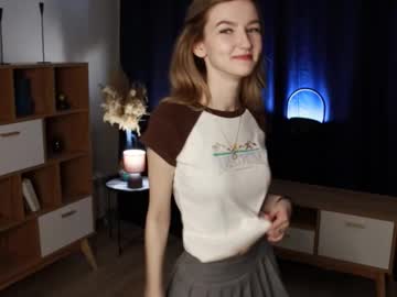 girl cam all day whisperprincess image #9629027