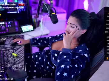 girl cam all day evelyne92 image #5545131